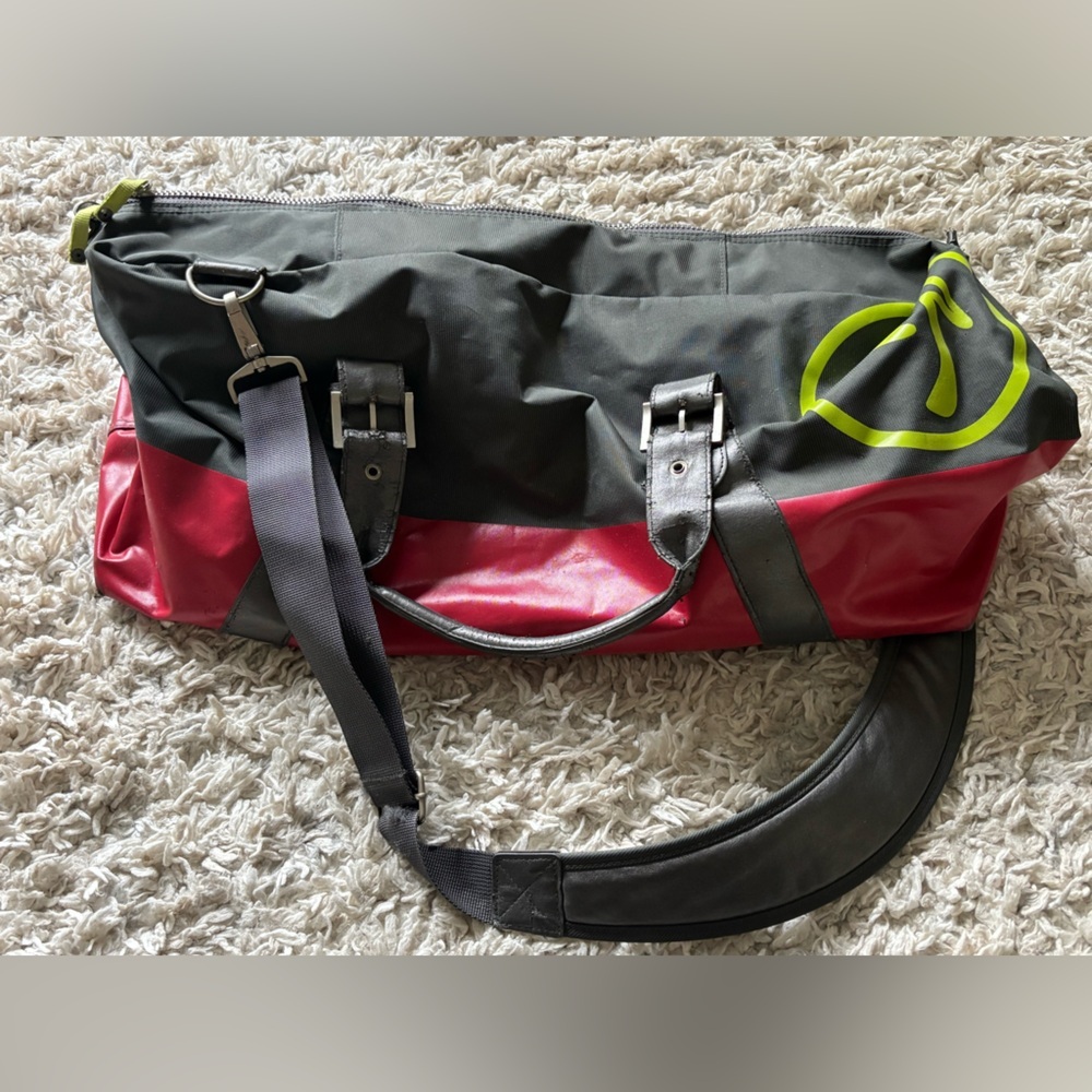 Zumba 2012ish Red and Gray Duffel Travel
Bag